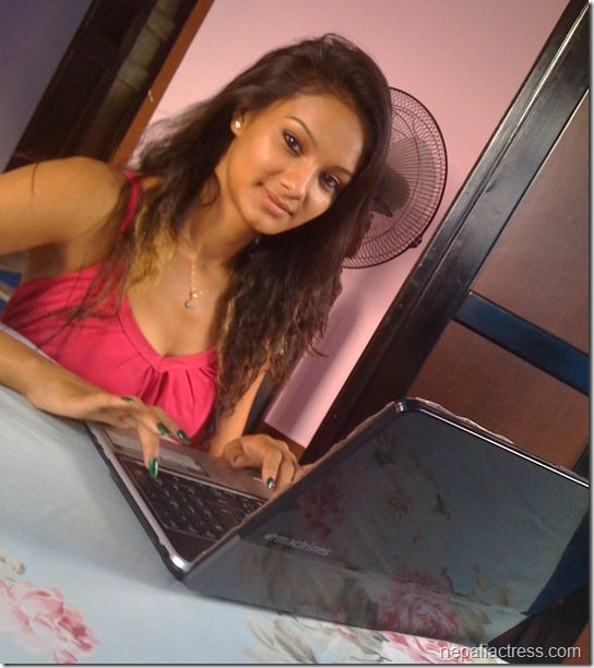 Anuska_dhakal_actress (1)