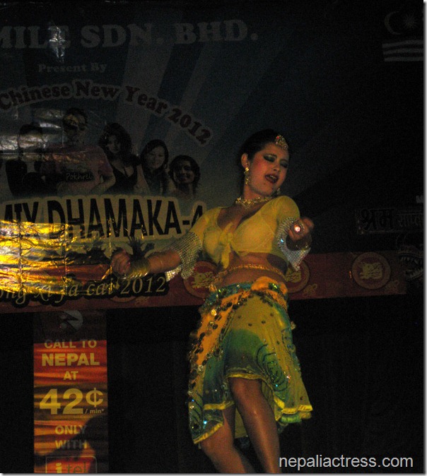 susma-Karki_malaysia_dance (2)