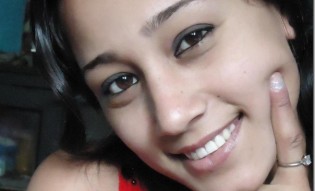 killer-smile-esmita.jpg